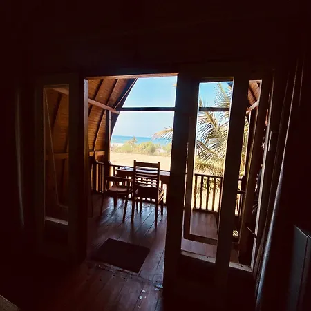 Dikaloha Surfschool And Stay